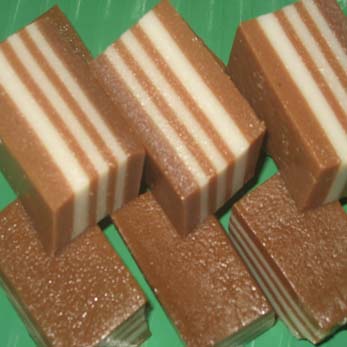 Talam-Lapis-Chocolate.
